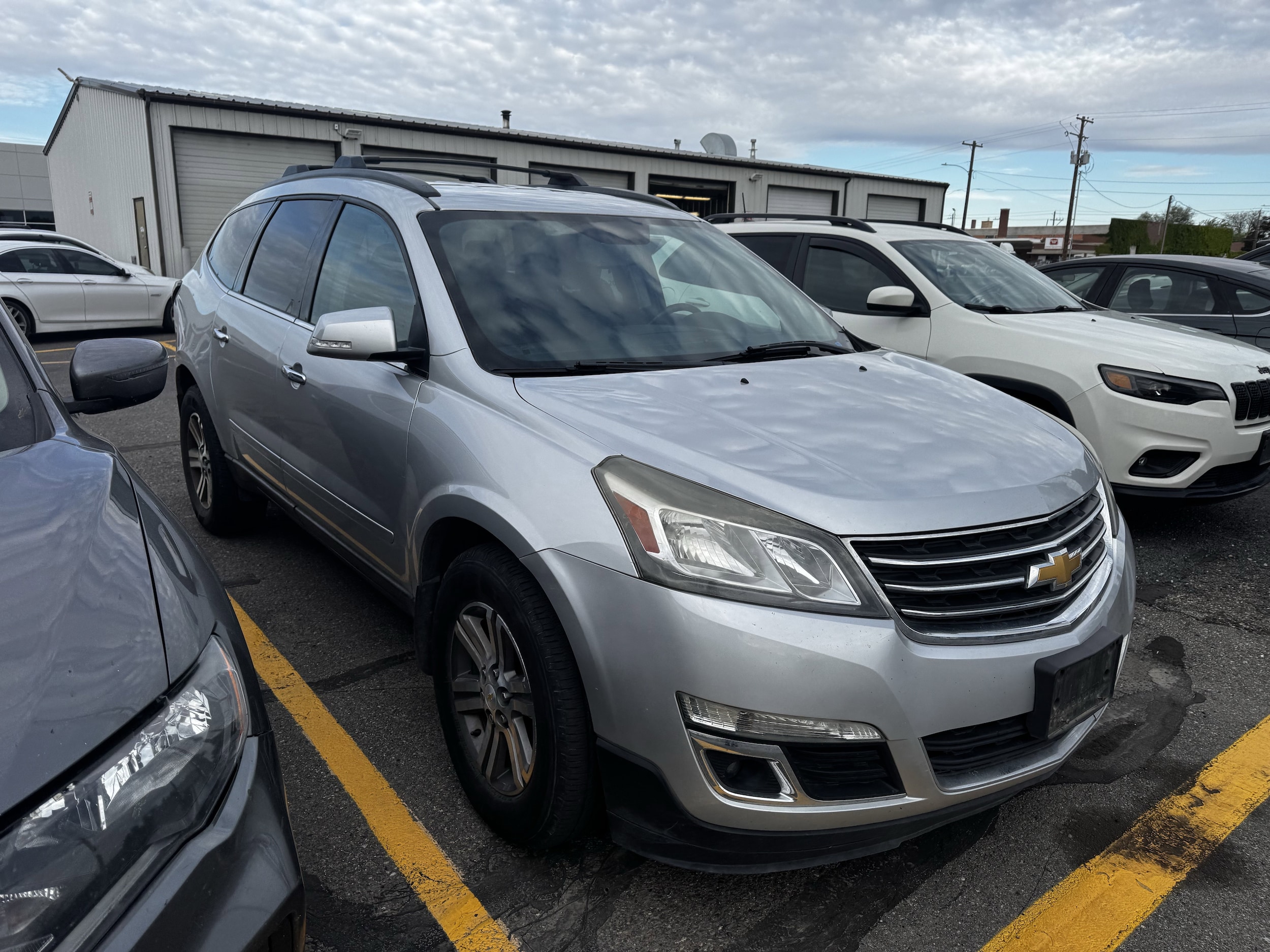 2016 Chevrolet Traverse 1LT AWD's photo