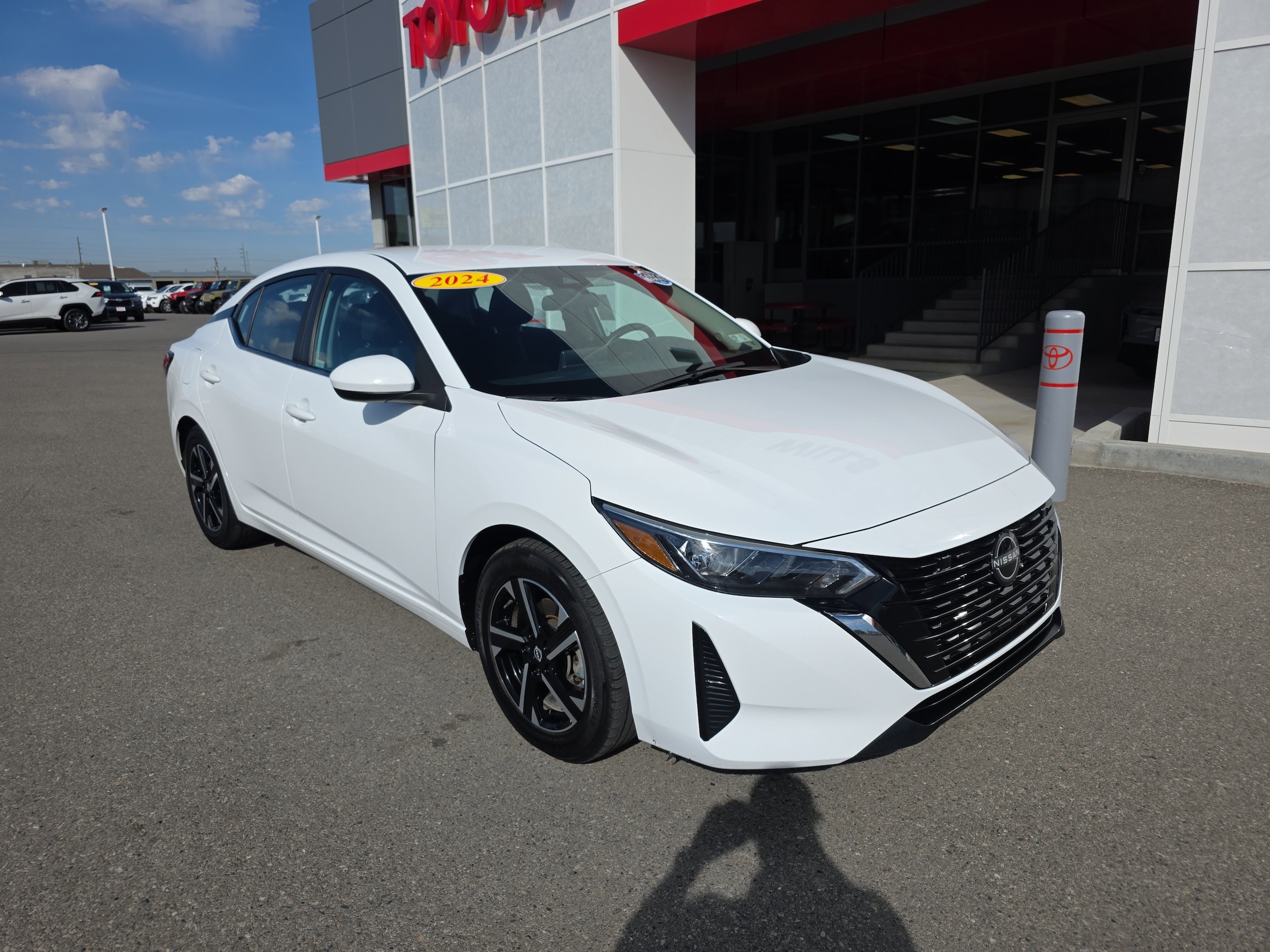 2024 Nissan Sentra SV CVT's photo