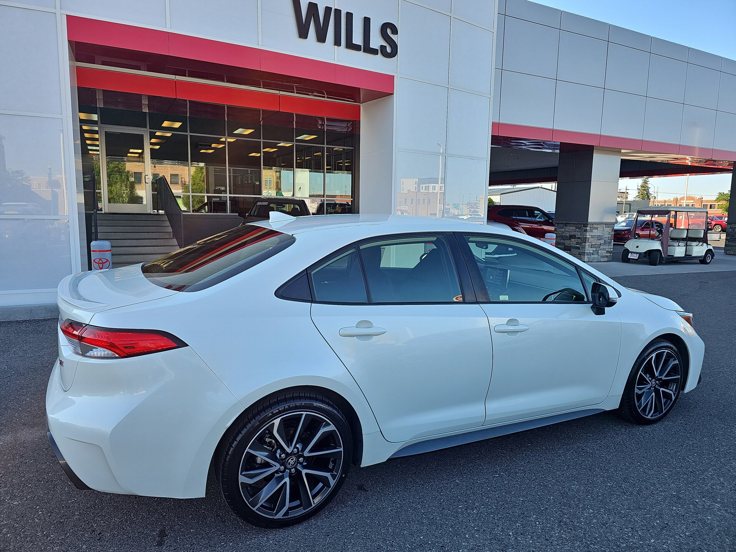 2021 Toyota Corolla SE photo 4