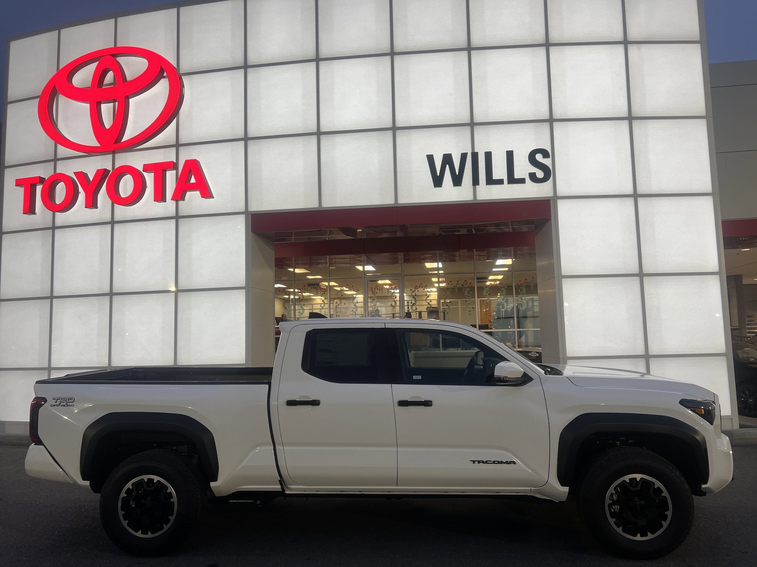 2026 Toyota Tacoma TRD Off Road's photo