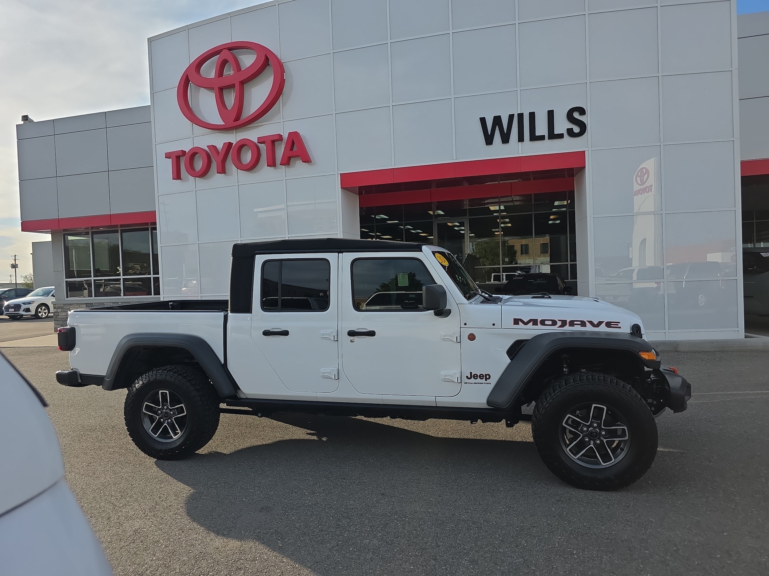 2024 Jeep Gladiator Mojave