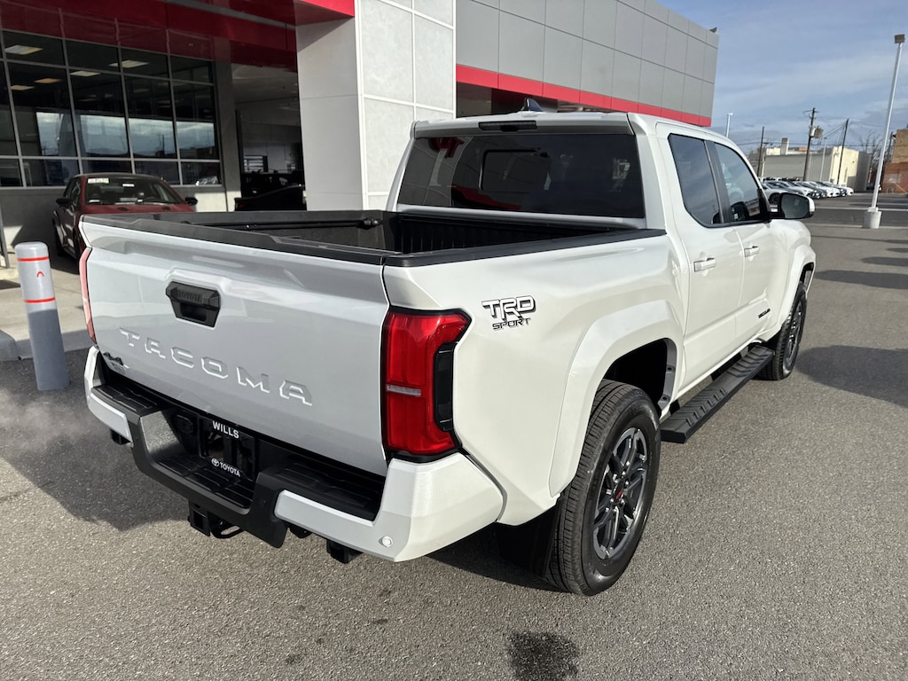 Used 2024 Toyota Tacoma Truck Double Cab