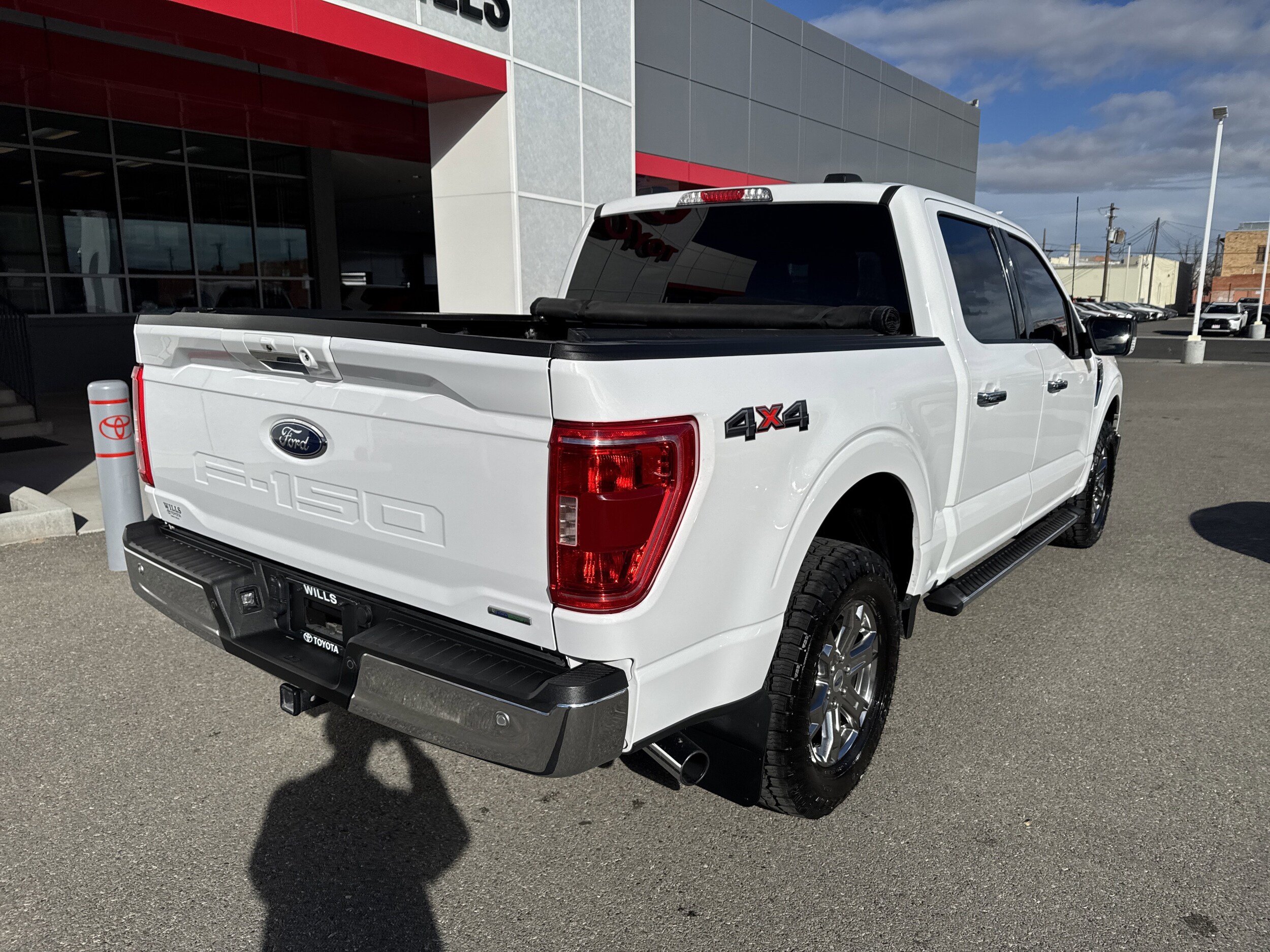 2021 Ford F-150 XLT photo 4