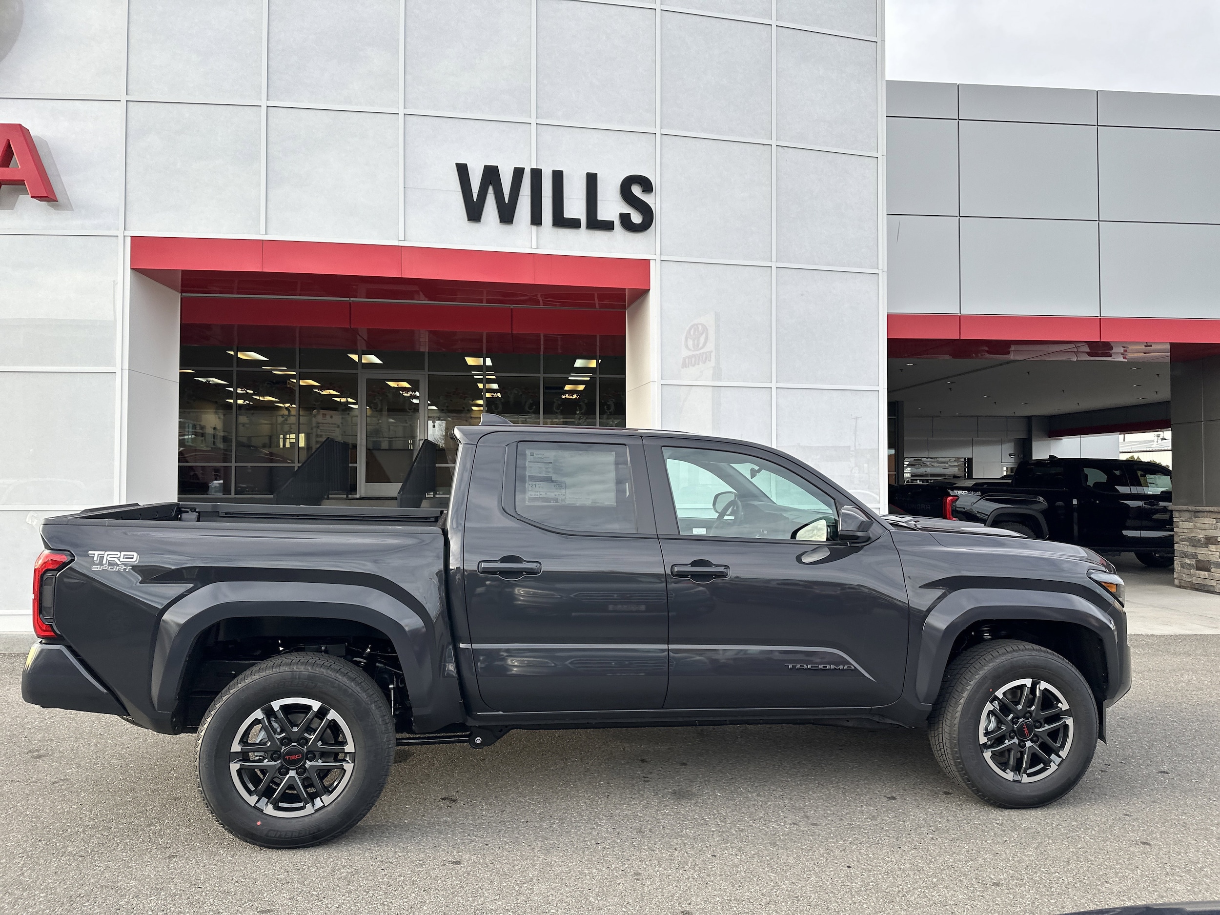 2026 Toyota Tacoma TRD Sport's photo