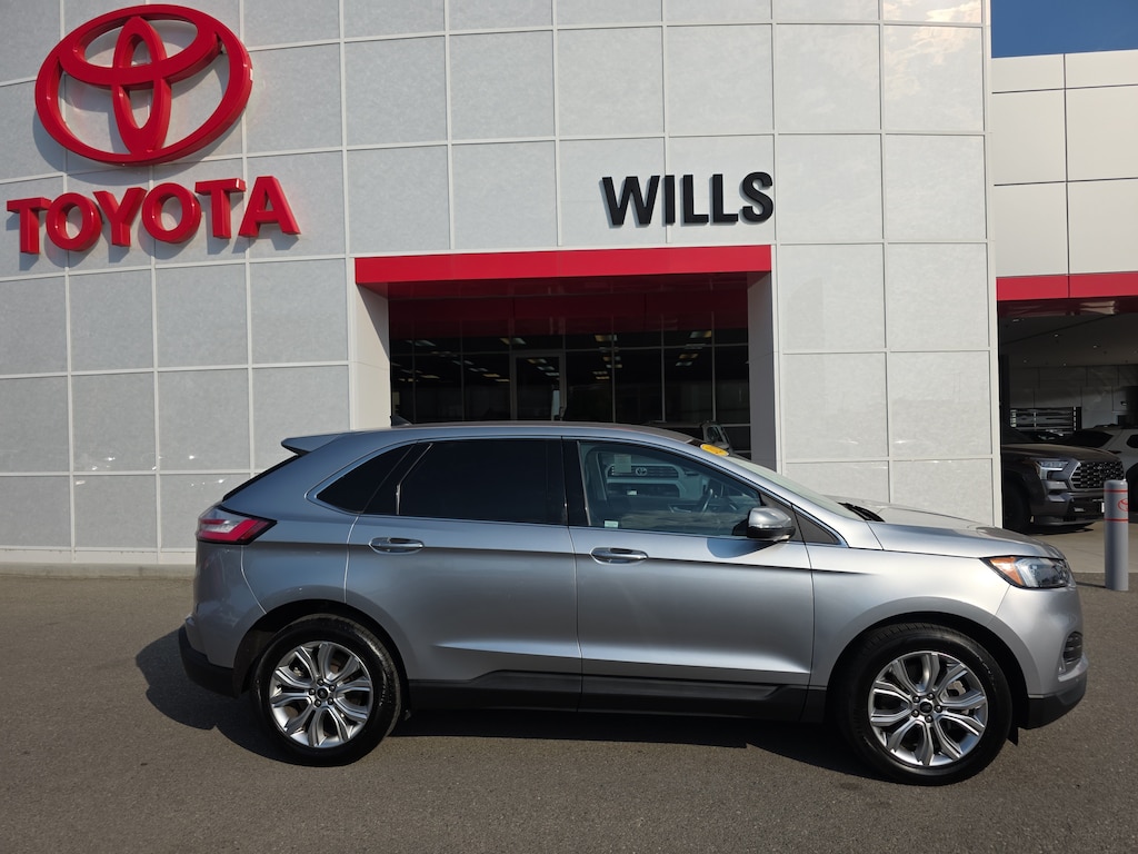 Used 2023 Ford Edge Titanium SUV