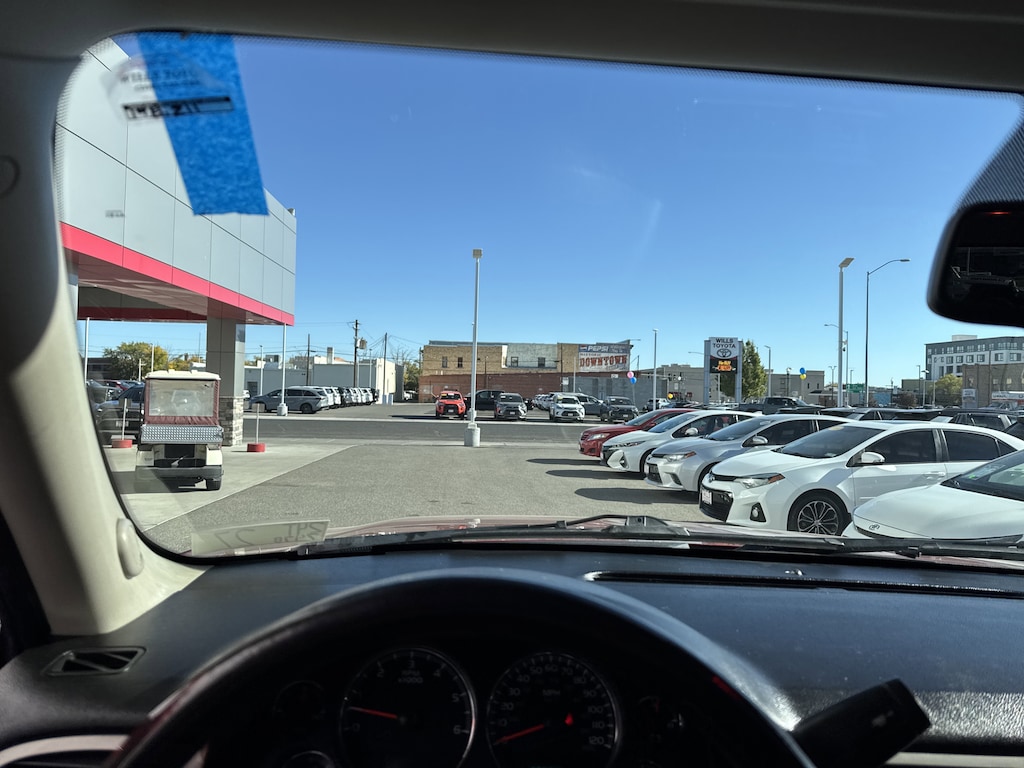 Used 2013 GMC Yukon XL 1500 SLT 4WD SUV