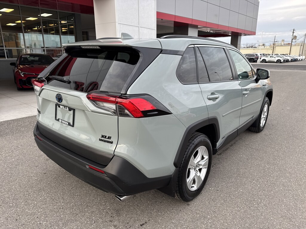 Used 2020 Toyota RAV4 Hybrid XLE SUV