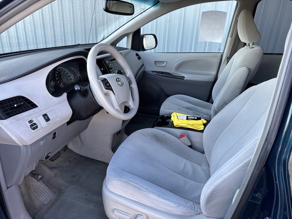 Used 2011 Toyota Sienna LE V6 Auto Access Seat Van
