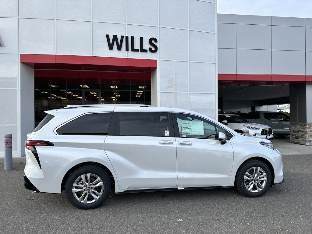 New 2025 Toyota Sienna Limited Van Passenger Van