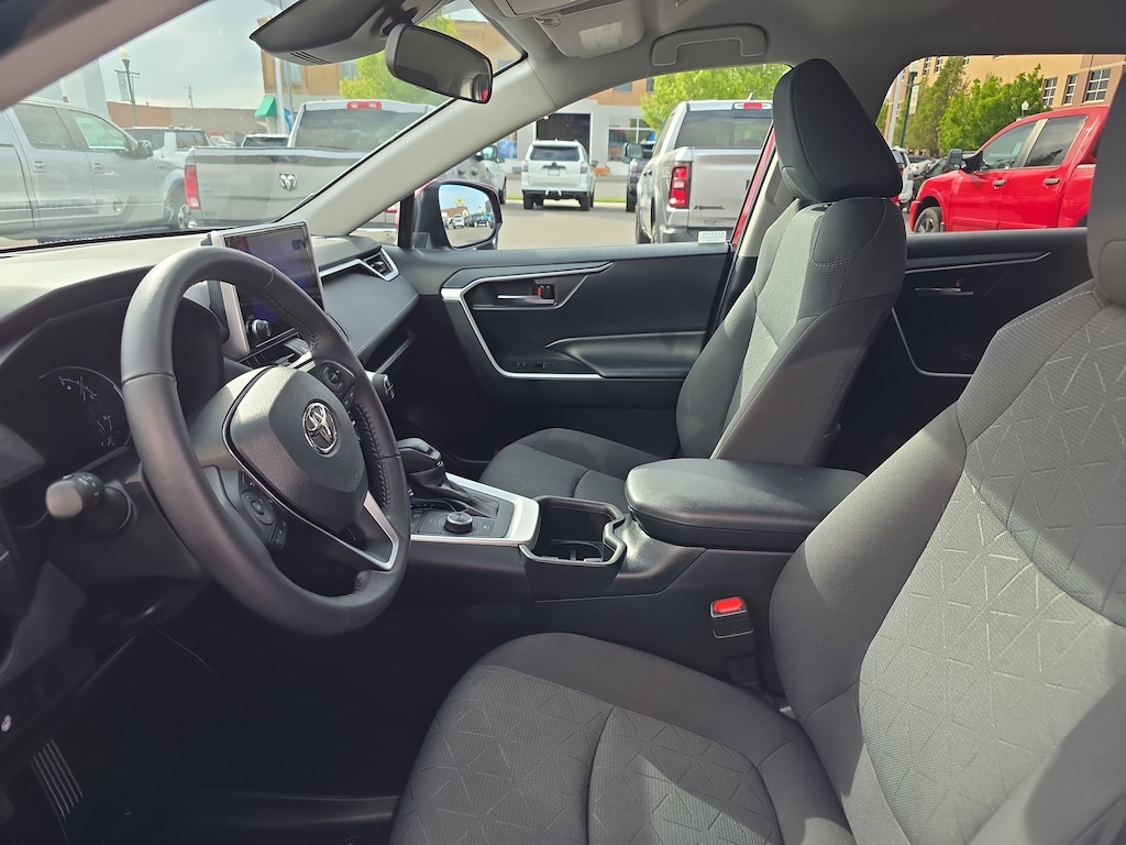 Used 2023 Toyota RAV4 Hybrid XLE SUV