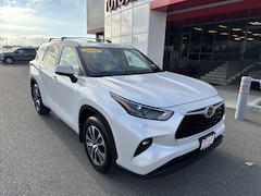 New 2024 Toyota Highlander XLE SUV for Sale in Twin Falls, ID