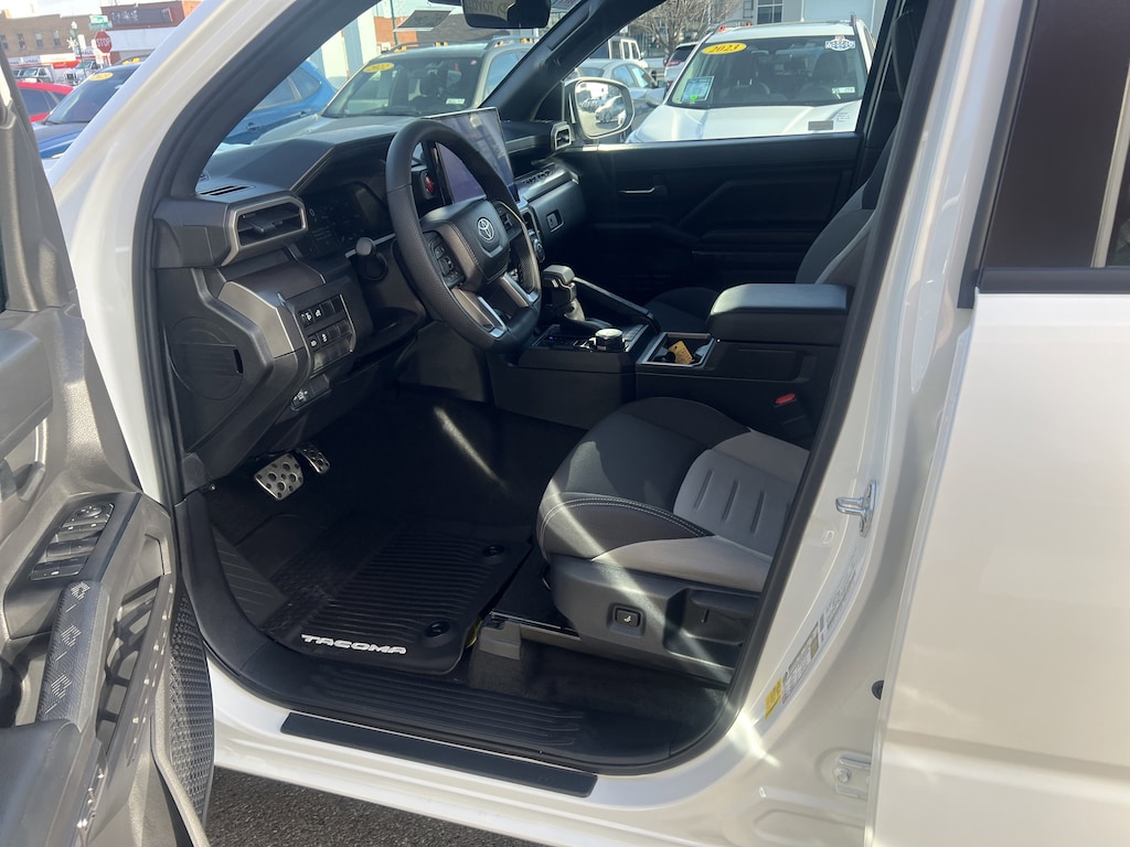 New 2026 Toyota Tacoma TRD Sport w/Heated Seats Truck Double Cab