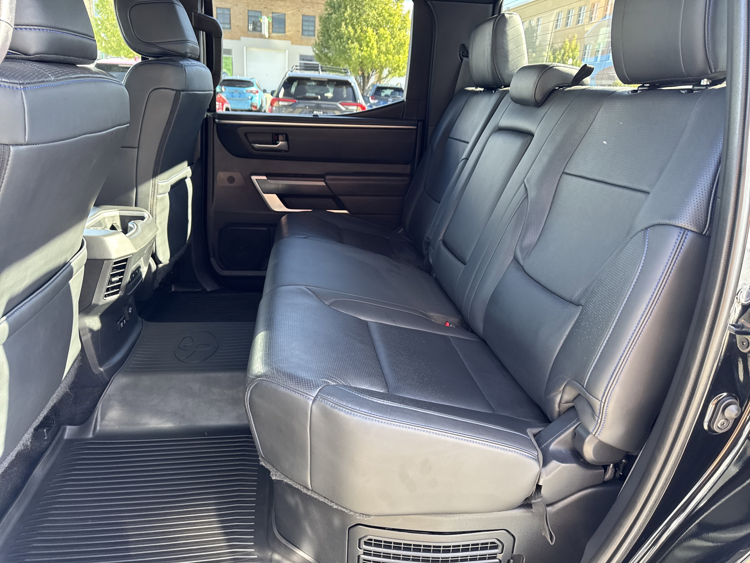 2024 Toyota Tundra Platinum - Photo 11