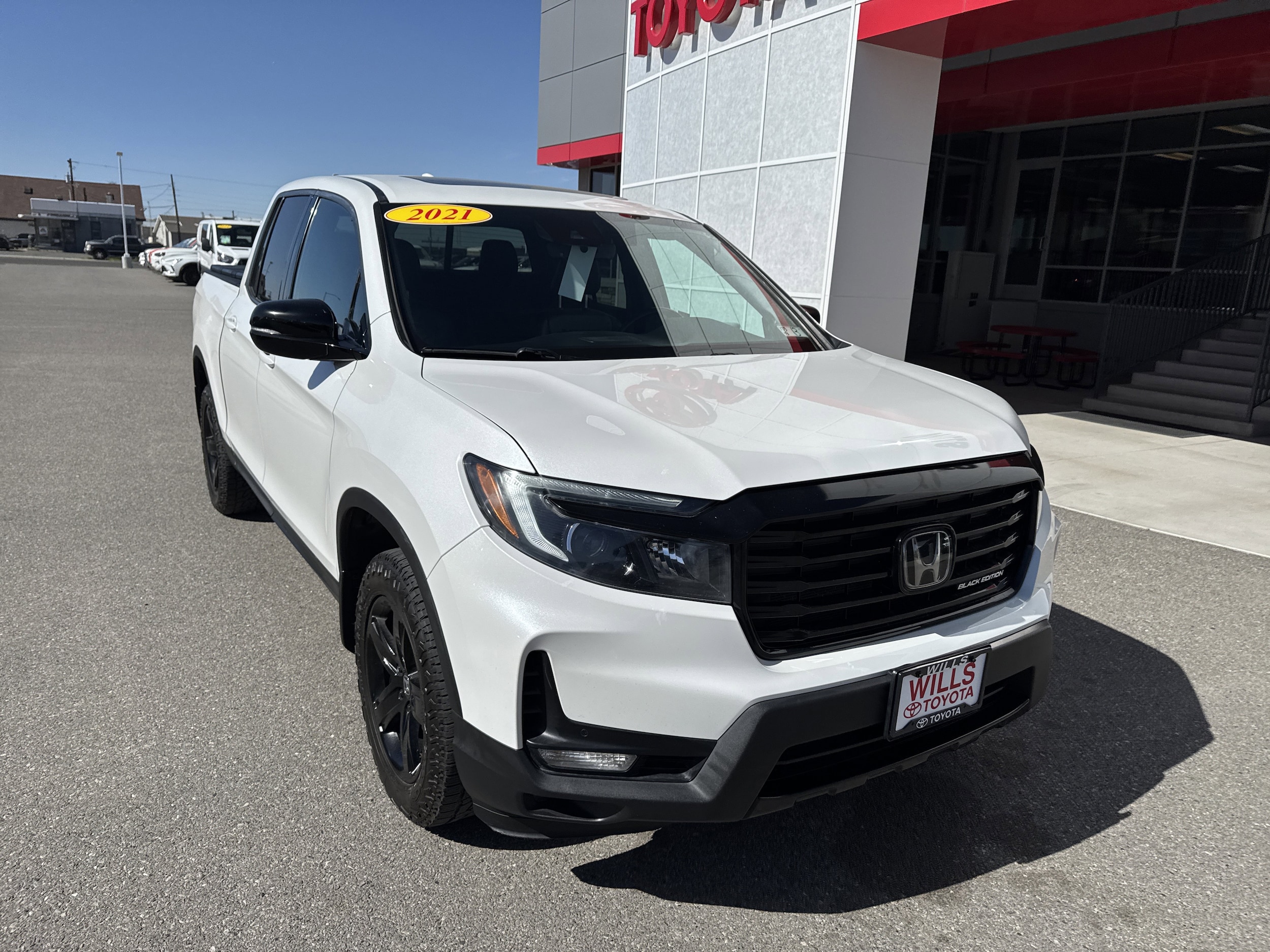 2021 Honda Ridgeline Black Edition's photo