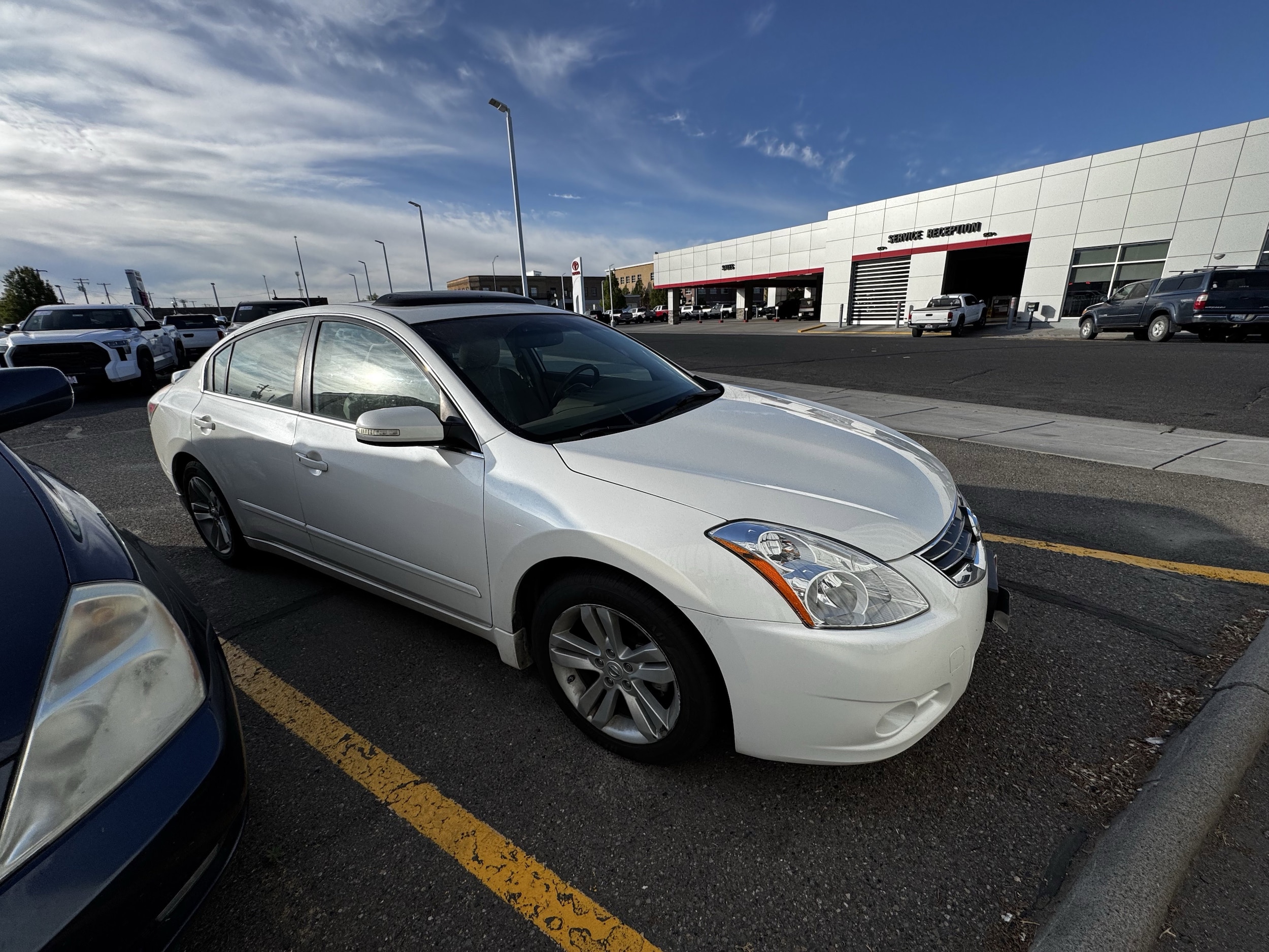 2012 Nissan Altima 3.5 SR CVT's photo