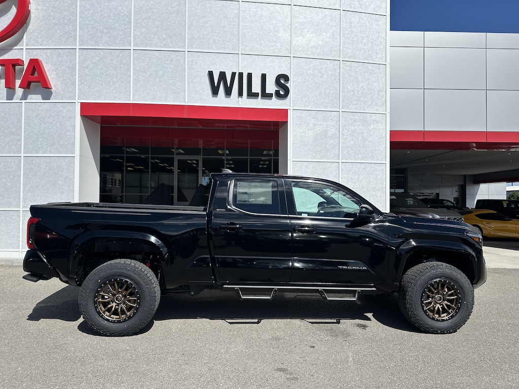 New 2026 Toyota Tacoma SR5 w/Heated Front Seats Truck Double Cab