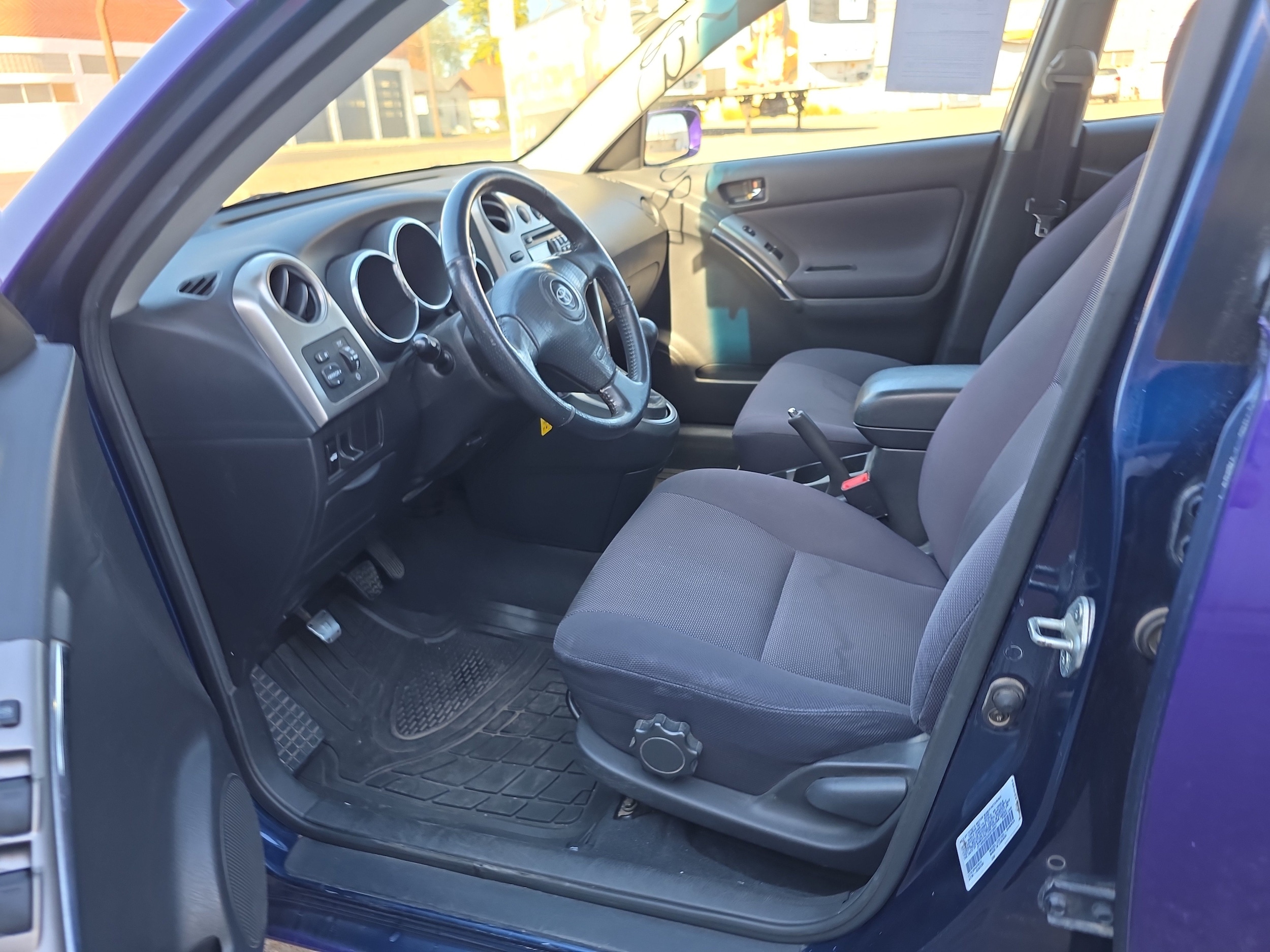 Used 2003 Toyota Matrix Base with VIN 2T1KR32E53C012891 for sale in Twin Falls, ID