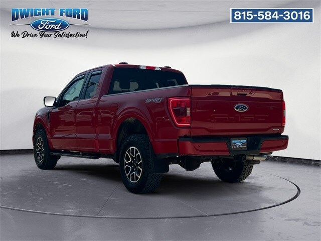 2022 Ford F-150 XLT photo 3