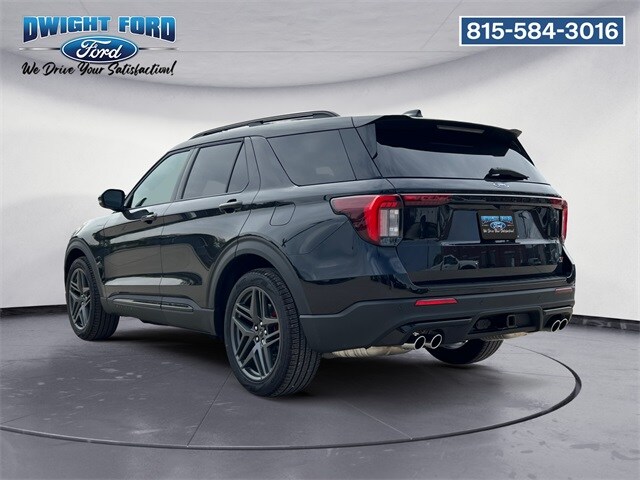 2025 Ford Explorer ST photo 3