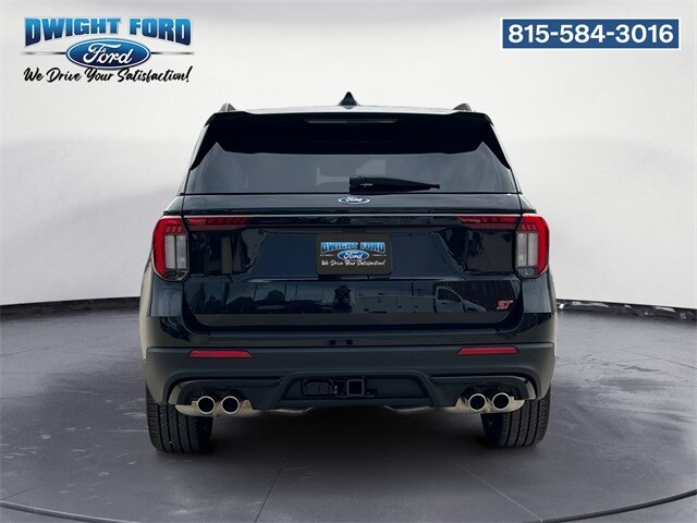 2025 Ford Explorer ST photo 4