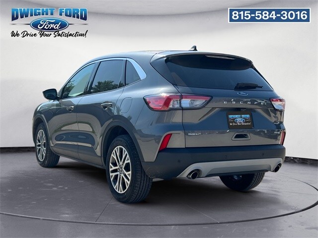 2022 Ford Escape SEL photo 2
