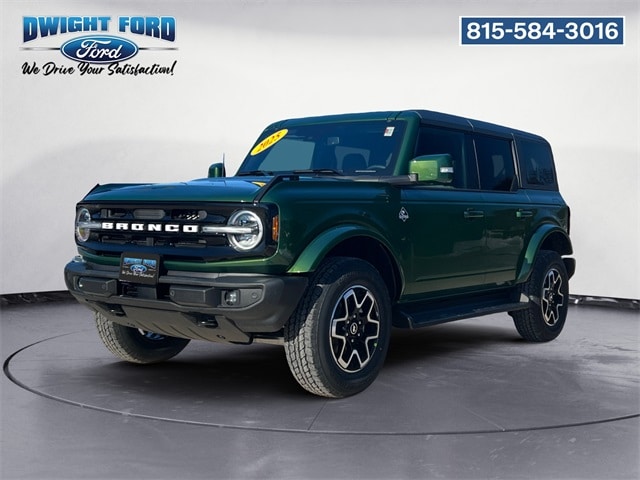 2025 Ford Bronco 4-Door Outer Banks's photo