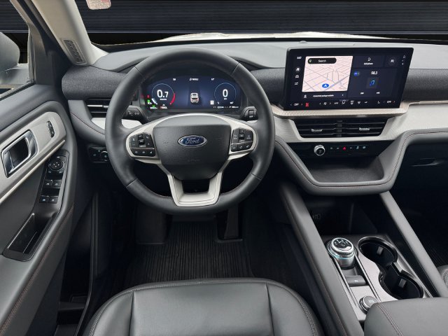 2026 Ford Explorer Active - Photo 11