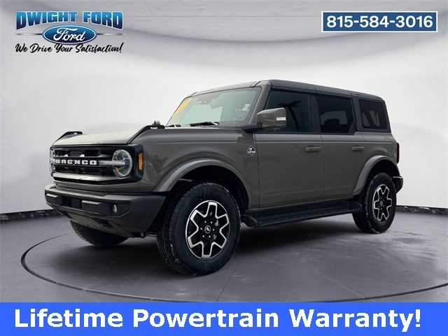 2025 Ford Bronco 4-Door Outer Banks's photo