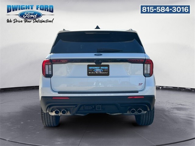 2026 Ford Explorer ST photo 4