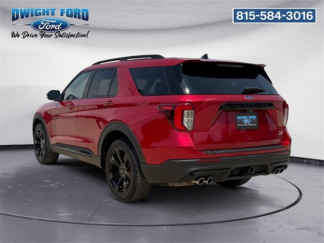 2021 Ford Explorer ST photo 3