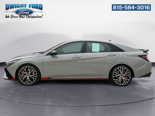 2022 Hyundai Elantra N photo 2