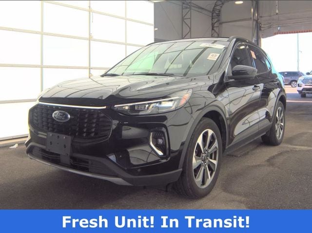 2023 Ford Escape Platinum AWD's photo
