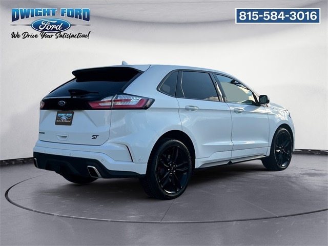2020 Ford Edge ST photo 4