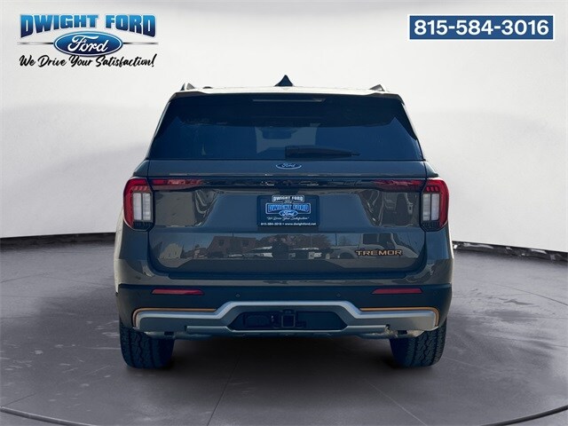 2026 Ford Explorer photo 3