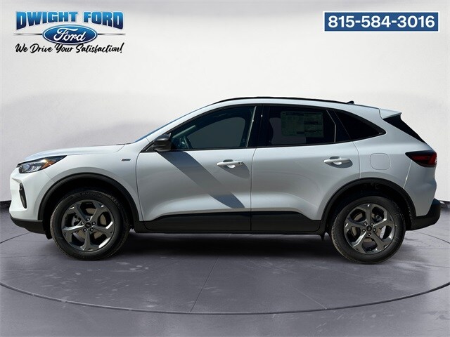 2026 Ford Escape ST-Line photo 2