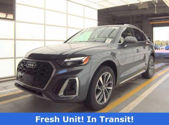 2023 Audi Q5 45 Premium's photo