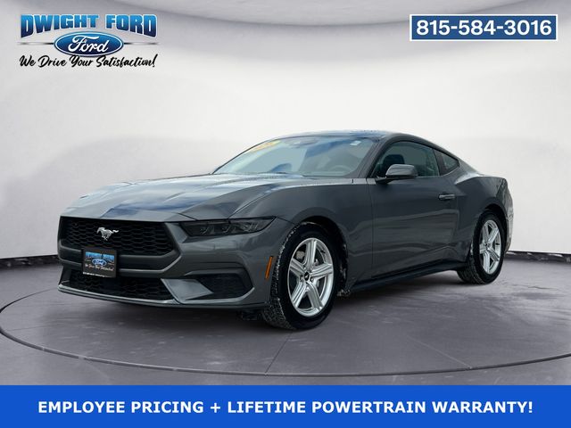 2026 Ford Mustang EcoBoost Fastback's photo