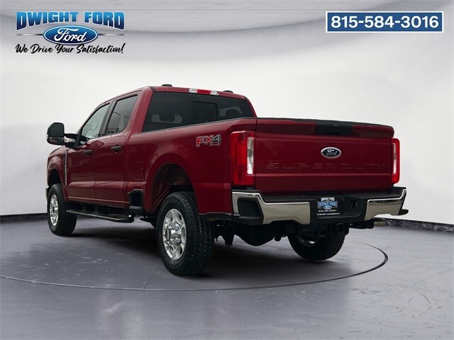 2026 Ford F-250 XLT photo 3