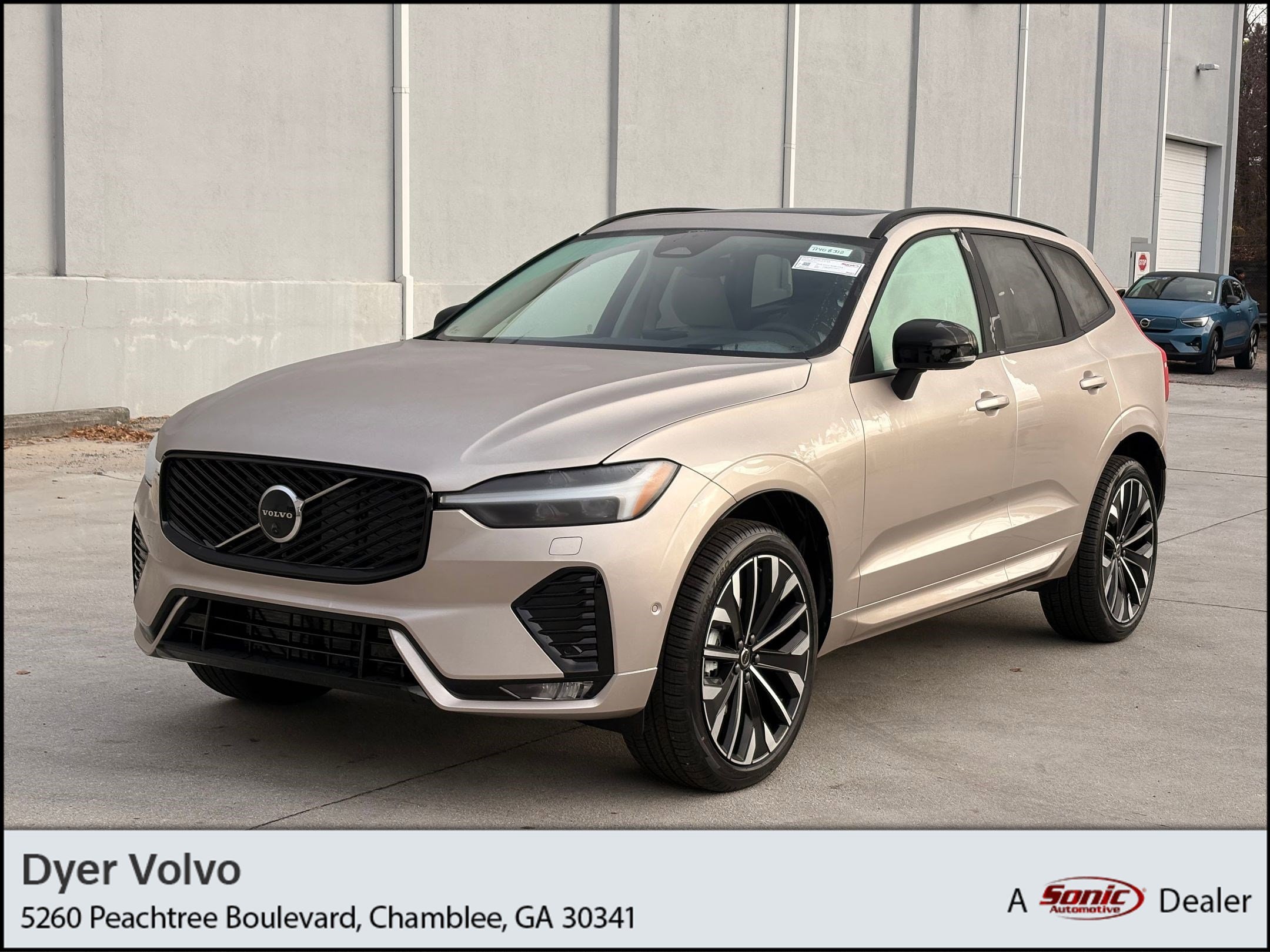 2026 Volvo XC60 Ultra's photo