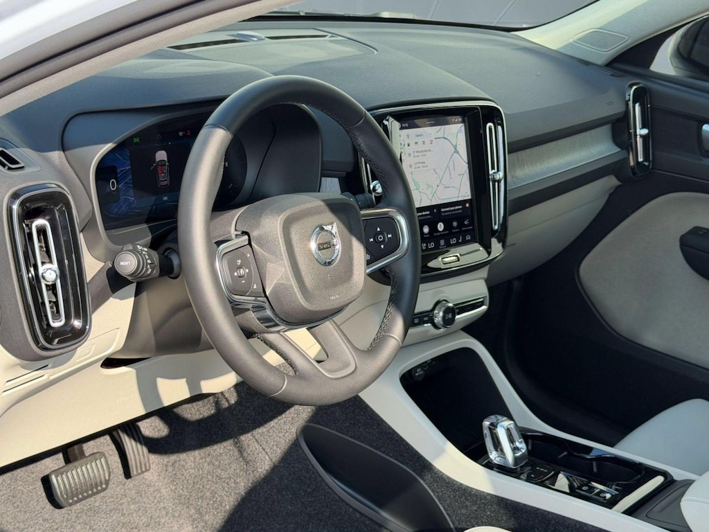 Certified 2026 Volvo XC40 Plus SUV