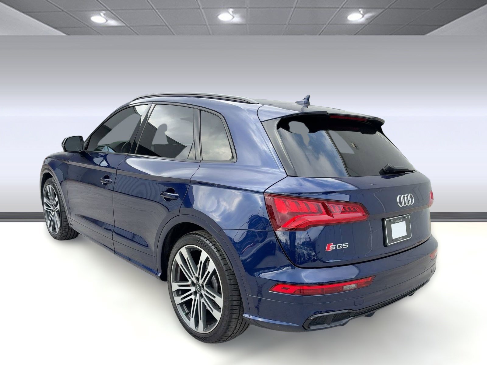 2020 Audi SQ5 Premium Plus photo 2