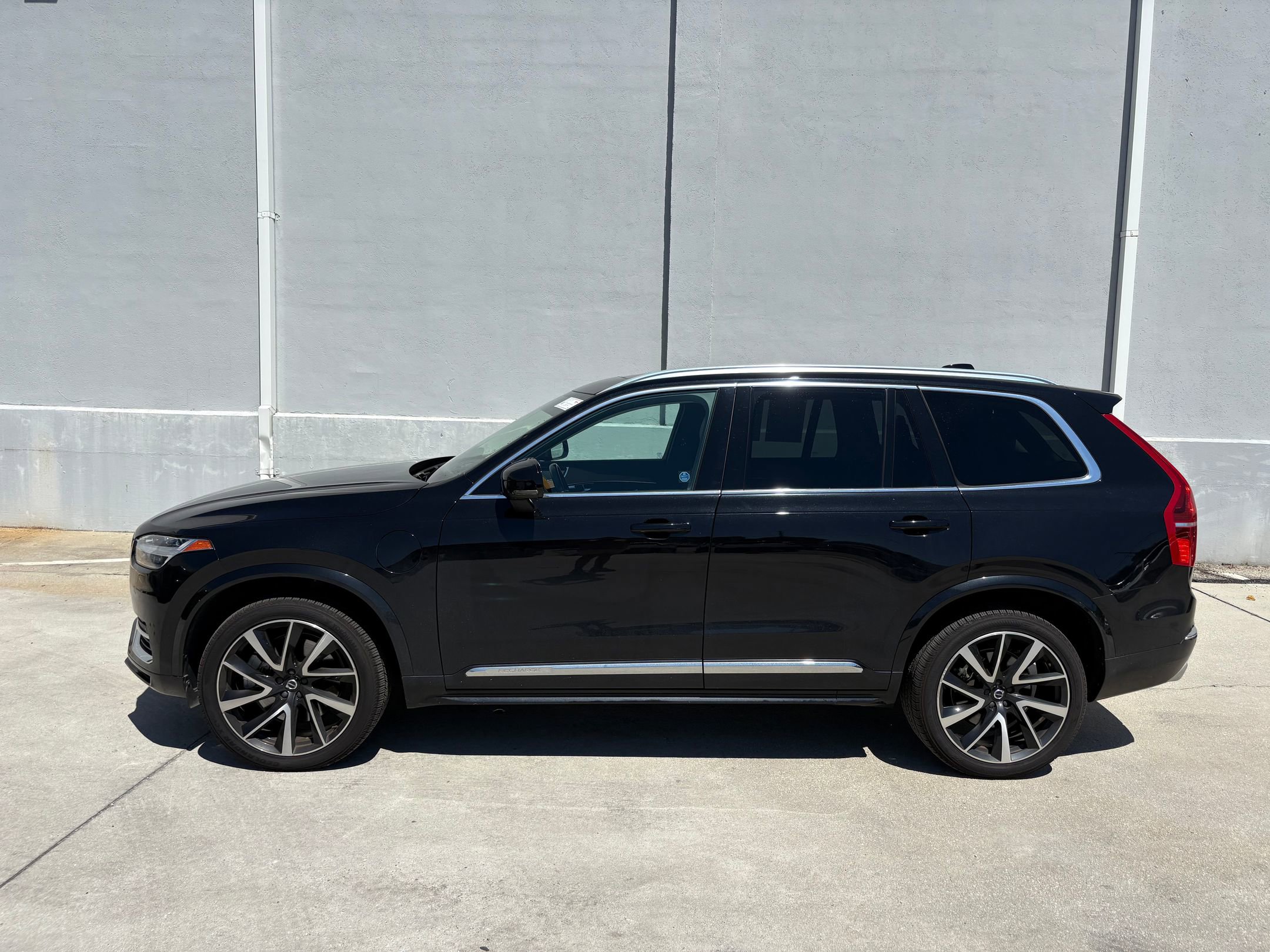 2021 Volvo XC90 Recharge Inscription photo 2