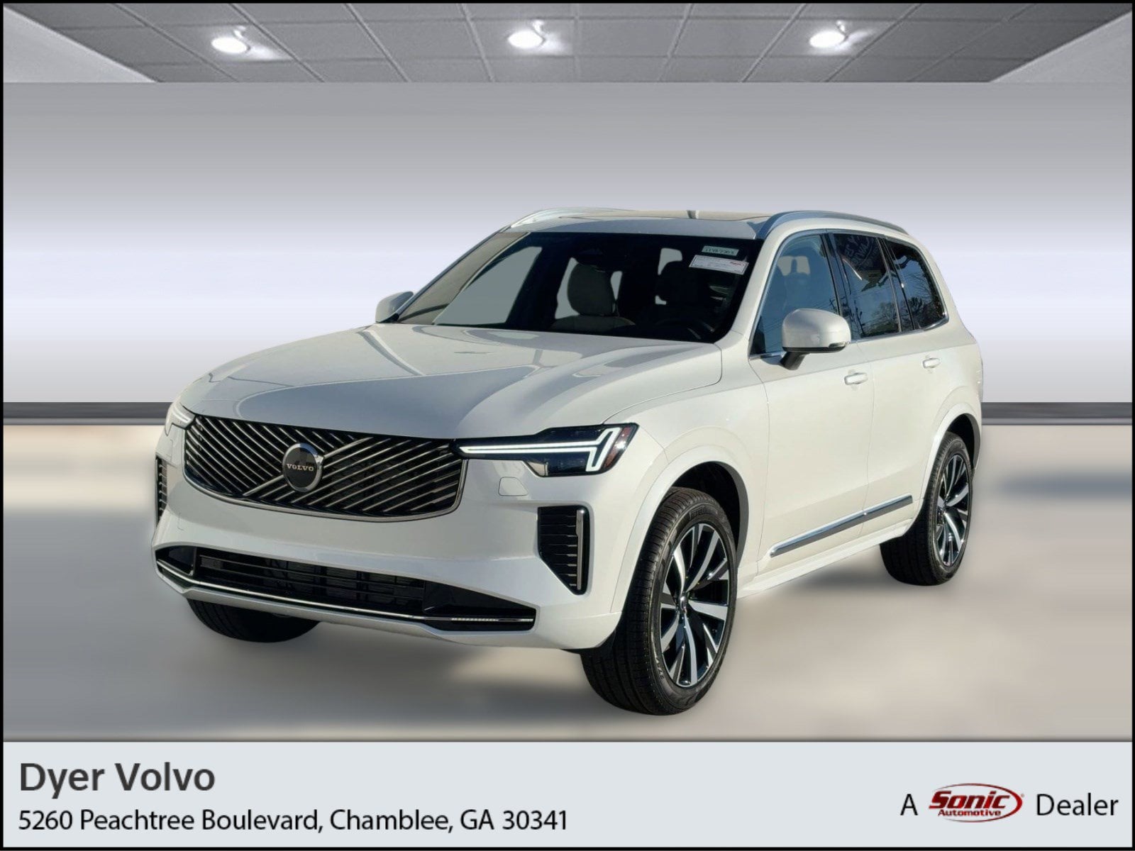 2026 Volvo XC90 Core's photo