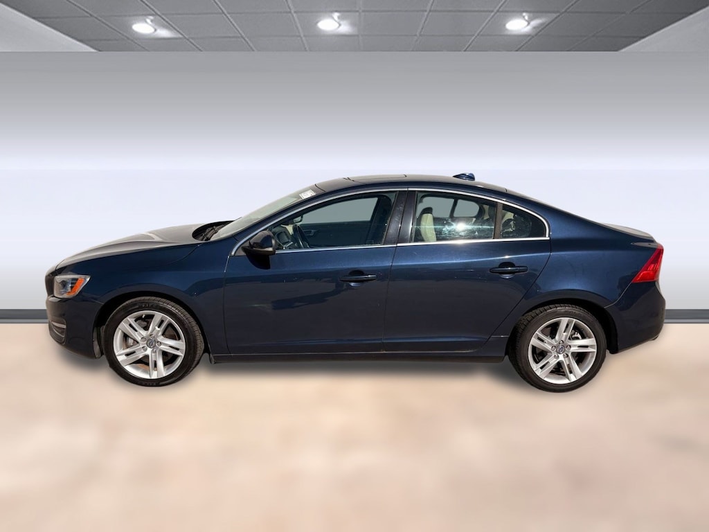 Used 2014 Volvo S60 T5 Sedan