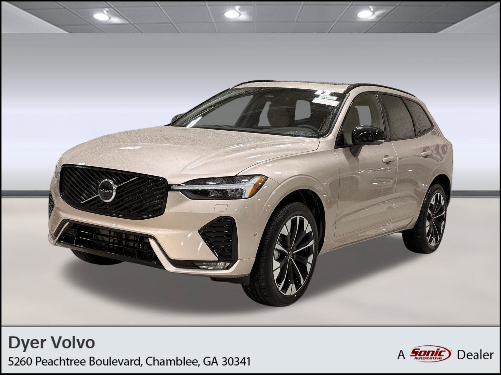 2026 Volvo XC60 Plus's photo