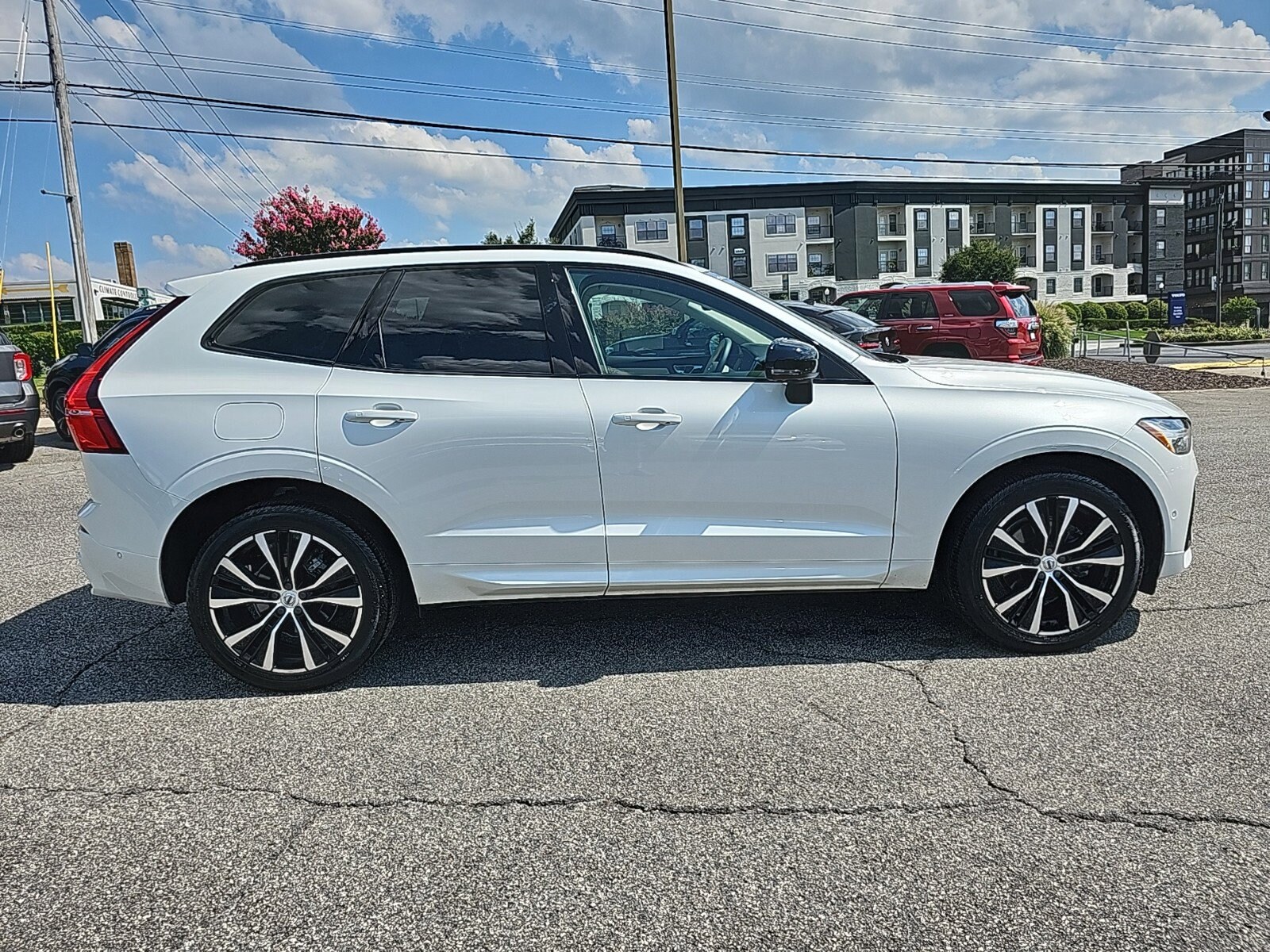 Certified 2024 Volvo XC60 Plus with VIN YV4L12RL4R1714706 for sale in Chamblee, GA