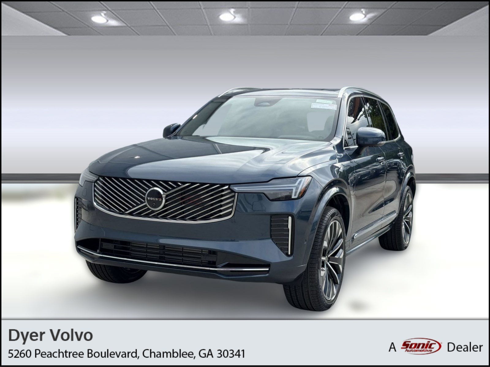 2026 Volvo XC90 T8 Recharge Ultra Bright 4WD's photo