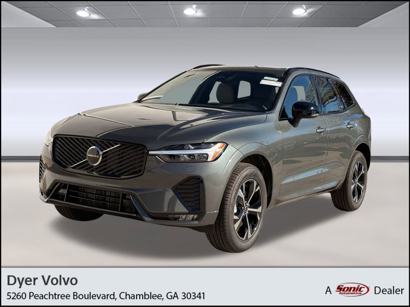 2026 Volvo XC60 Core's photo