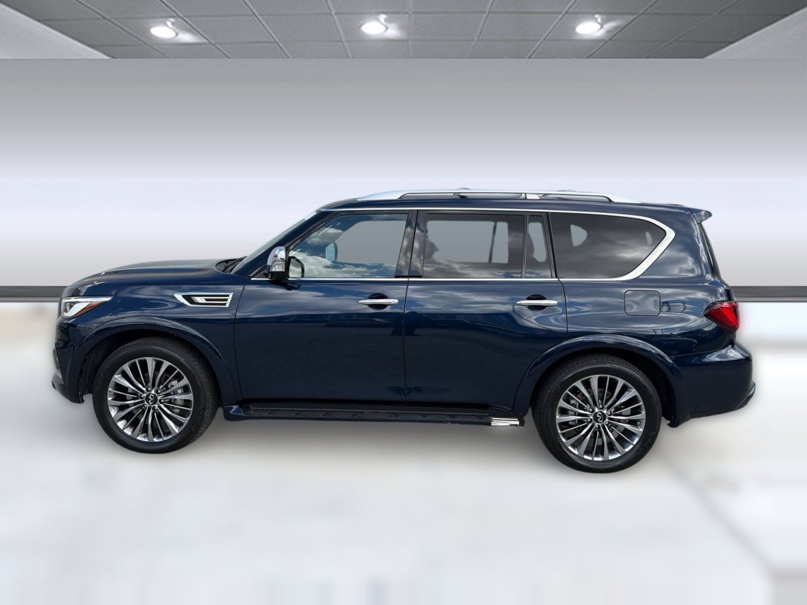 2021 INFINITI QX80 SENSORY SUV