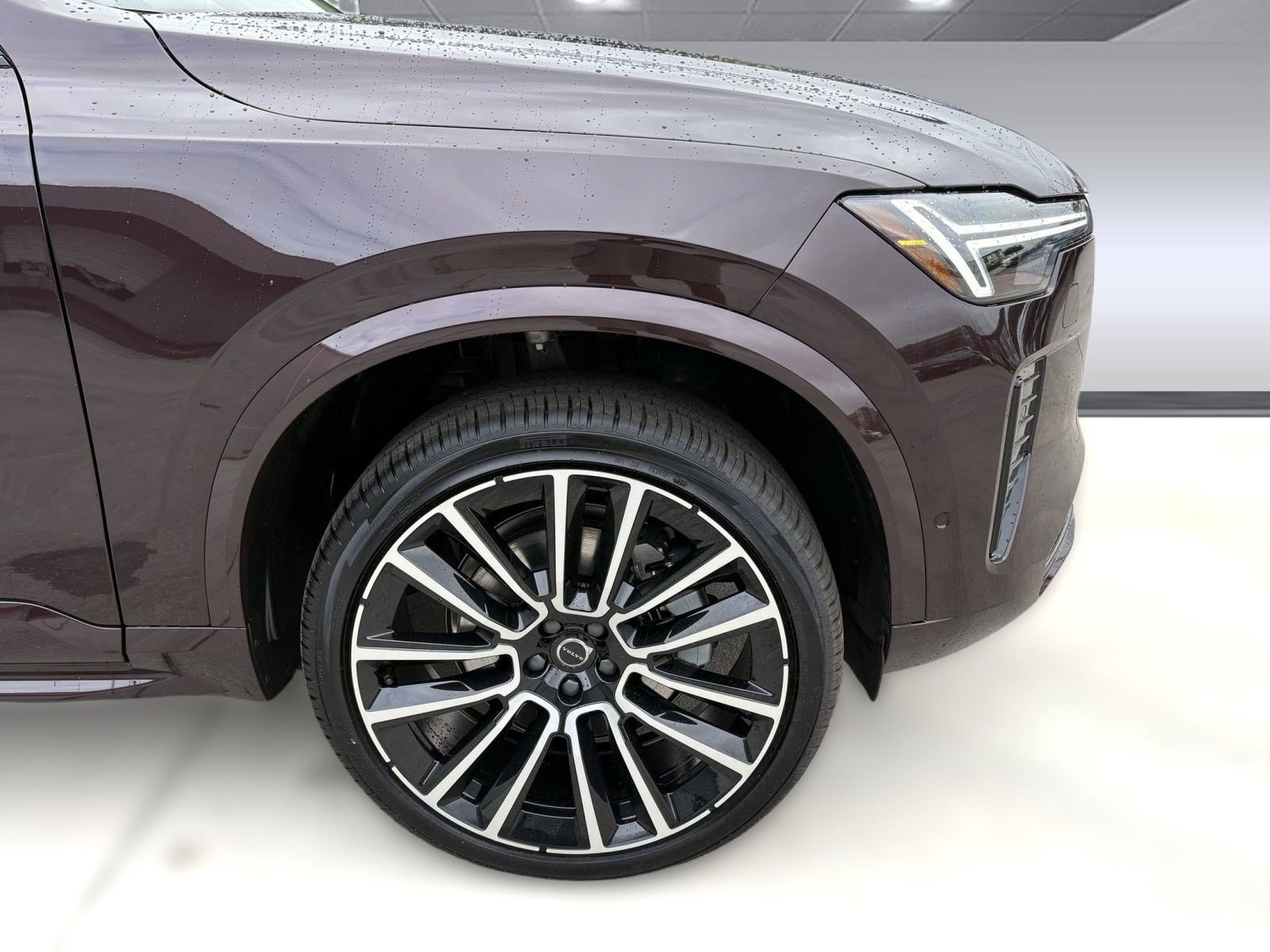 2026 Volvo XC90 Ultra - Photo 10